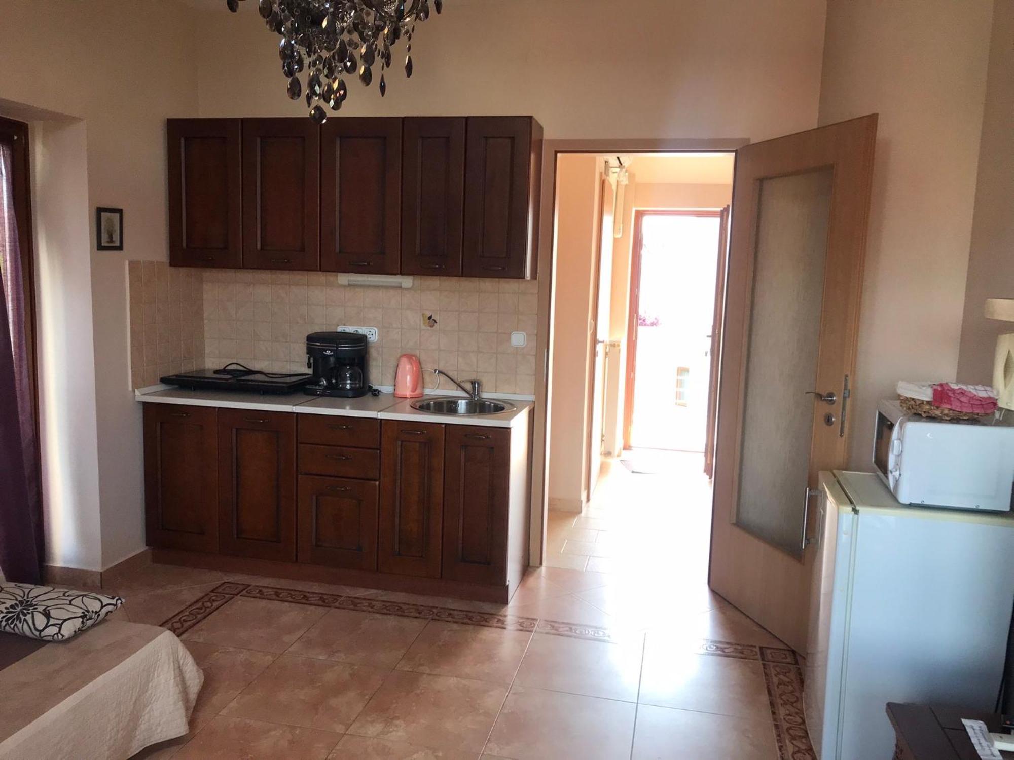 Feng Shui Wellness Apartmanhaz ヘーヴィーズ エクステリア 写真