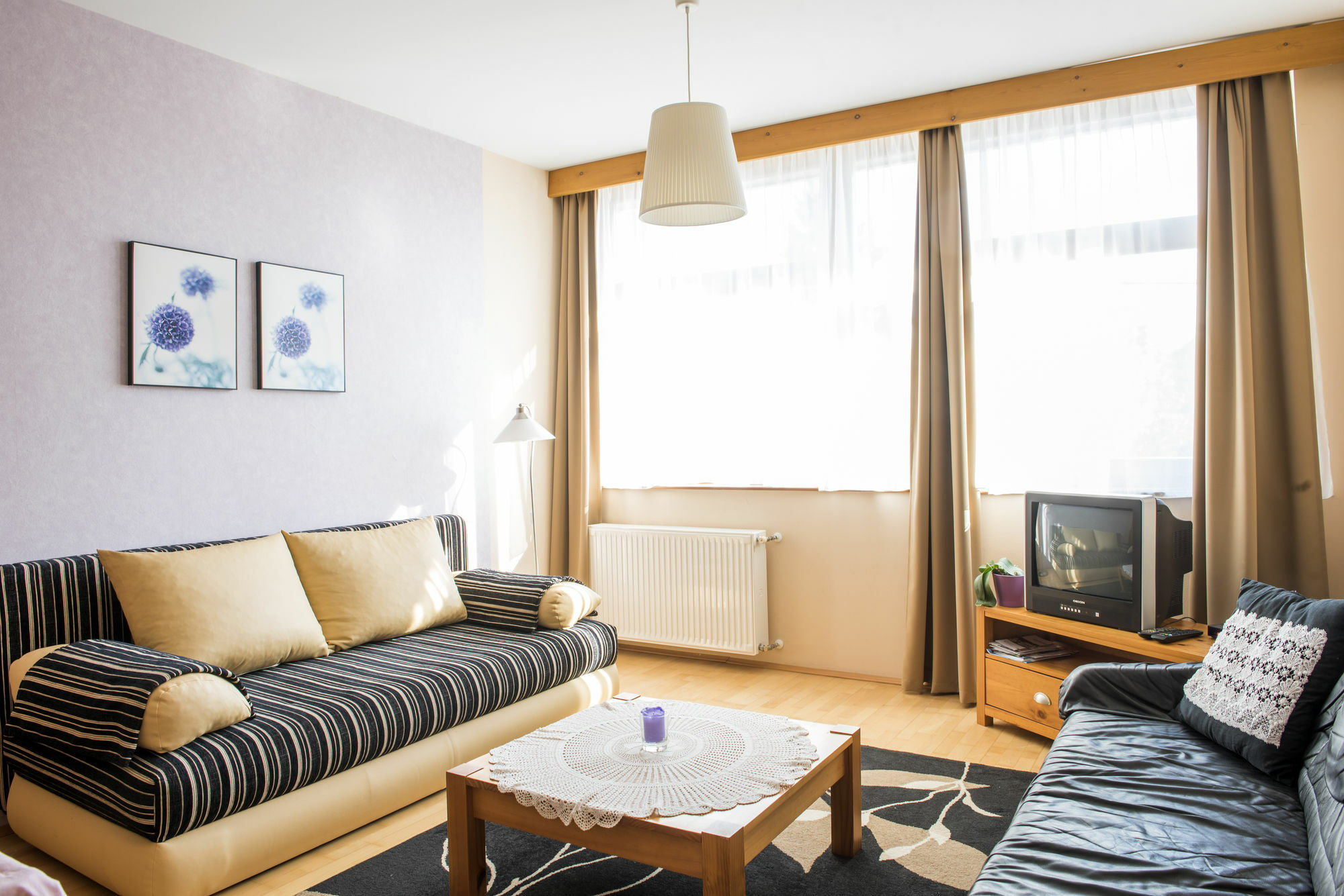 Feng Shui Wellness Apartmanhaz ヘーヴィーズ エクステリア 写真
